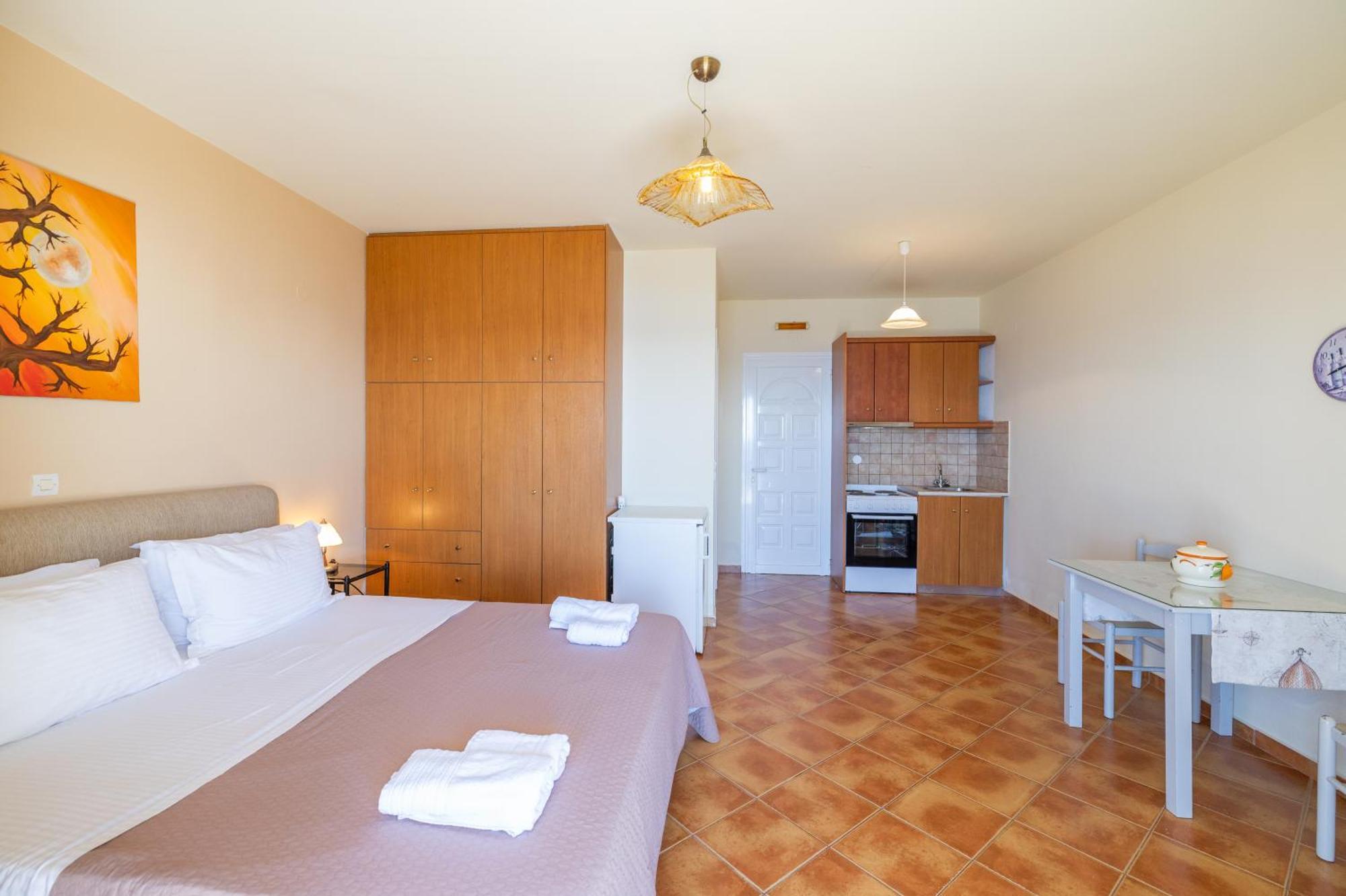 Delfinia Apartment Vlachata Exterior photo