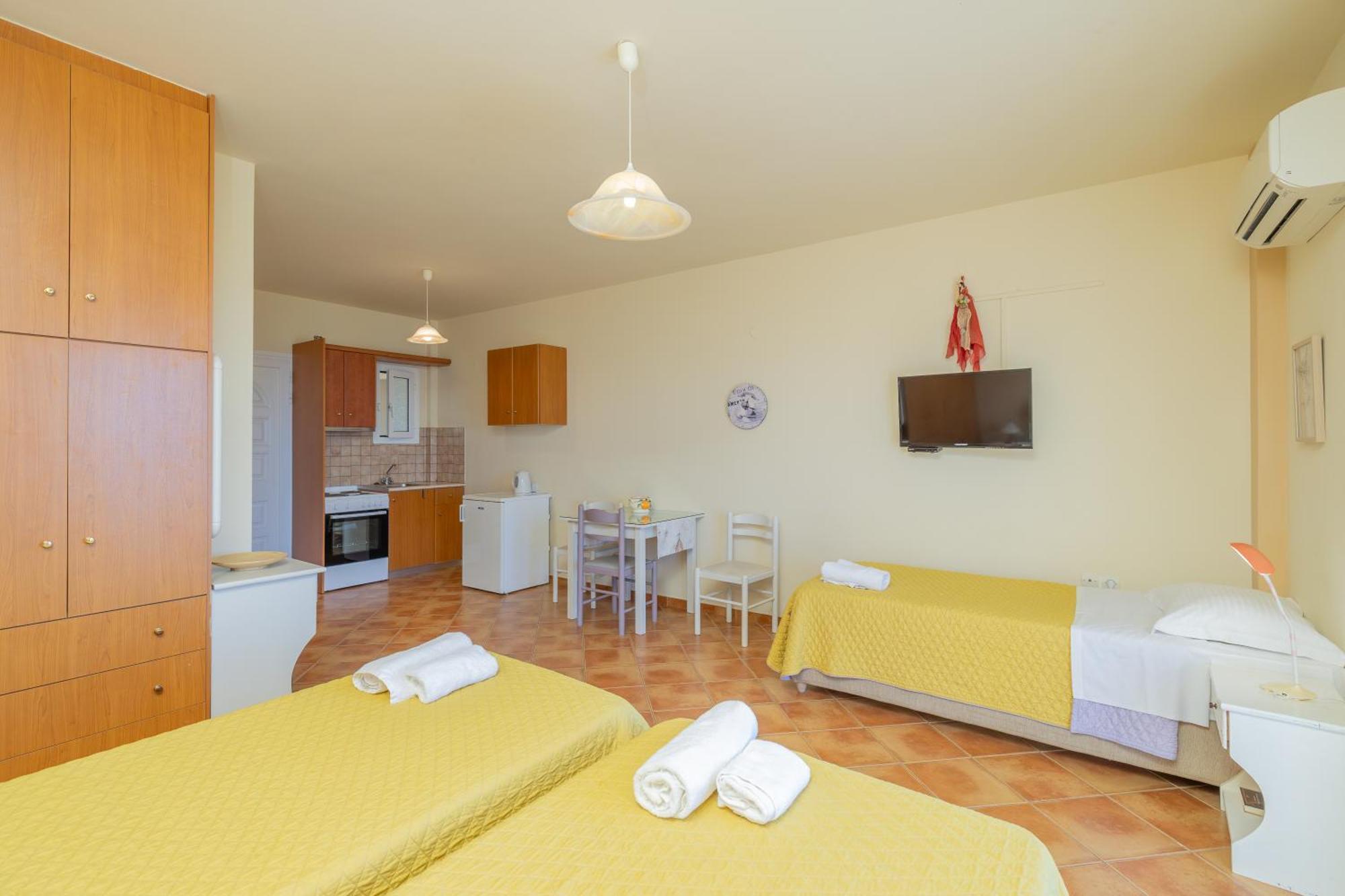 Delfinia Apartment Vlachata Exterior photo