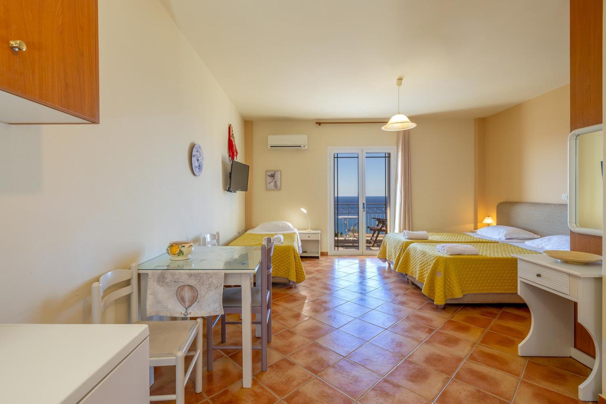 Delfinia Apartment Vlachata Exterior photo